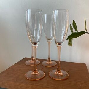 Vintage luminarc champagne glasses
